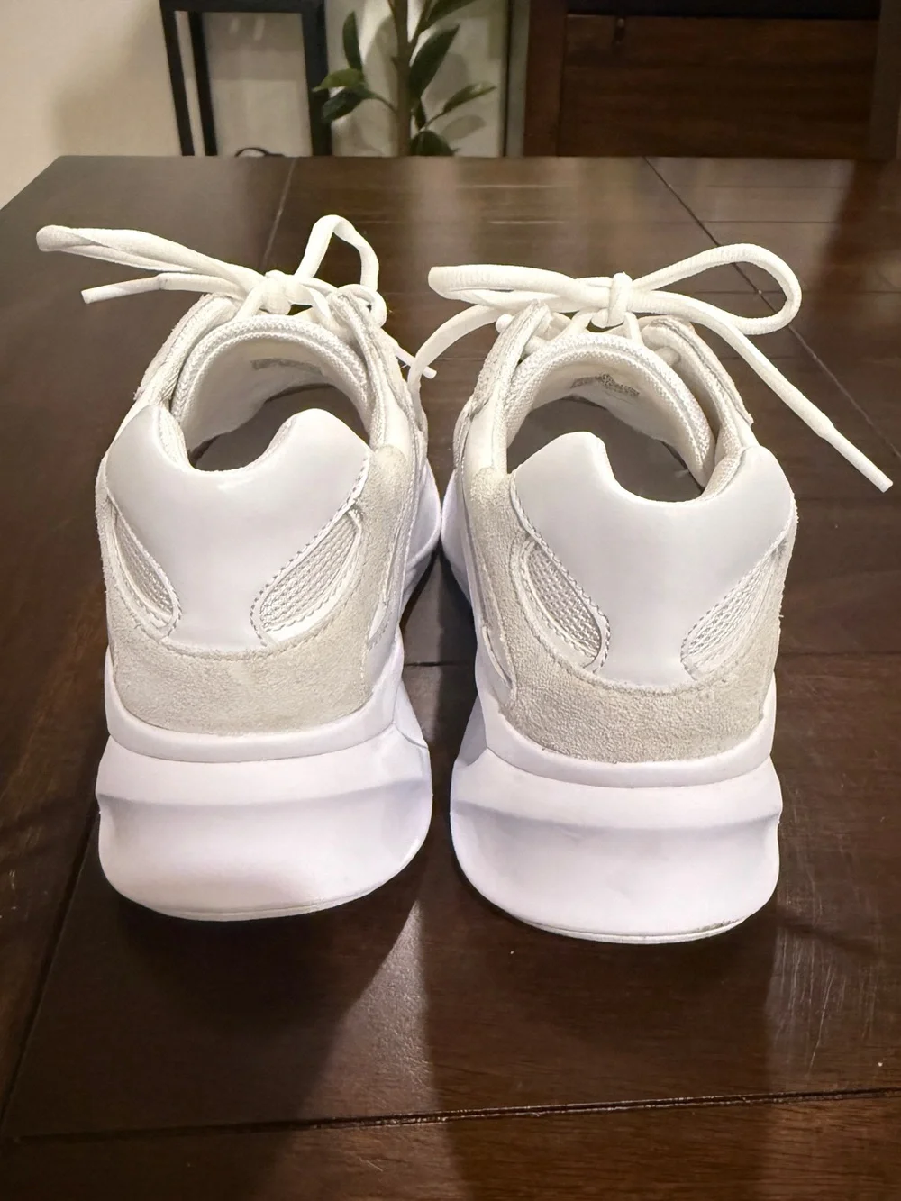 Tory Burch Sawyer Trainer Sneakers White Leather Mesh Size 7.5 - Picture 8 of 8